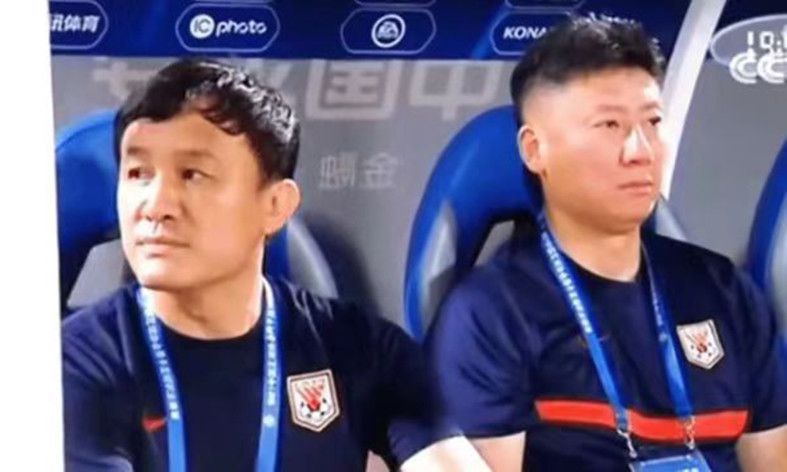 日本aaaa级毛片在线看