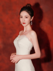 美女伊人